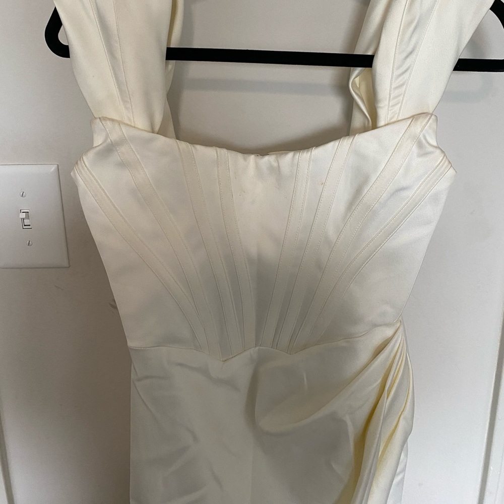 House of CBLoretta Off the shoulder dress